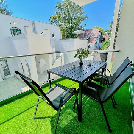 Villa Bauhaus Labi Garden Wellness Apartman Siofok Dış mekan fotoğraf