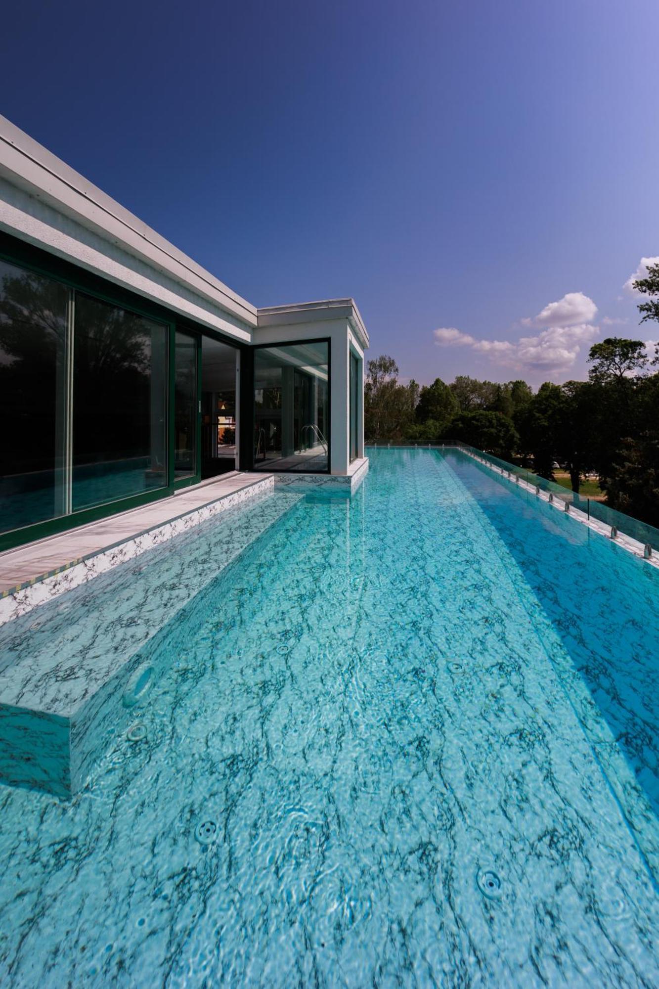 Villa Bauhaus Labi Garden Wellness Apartman Siofok Dış mekan fotoğraf