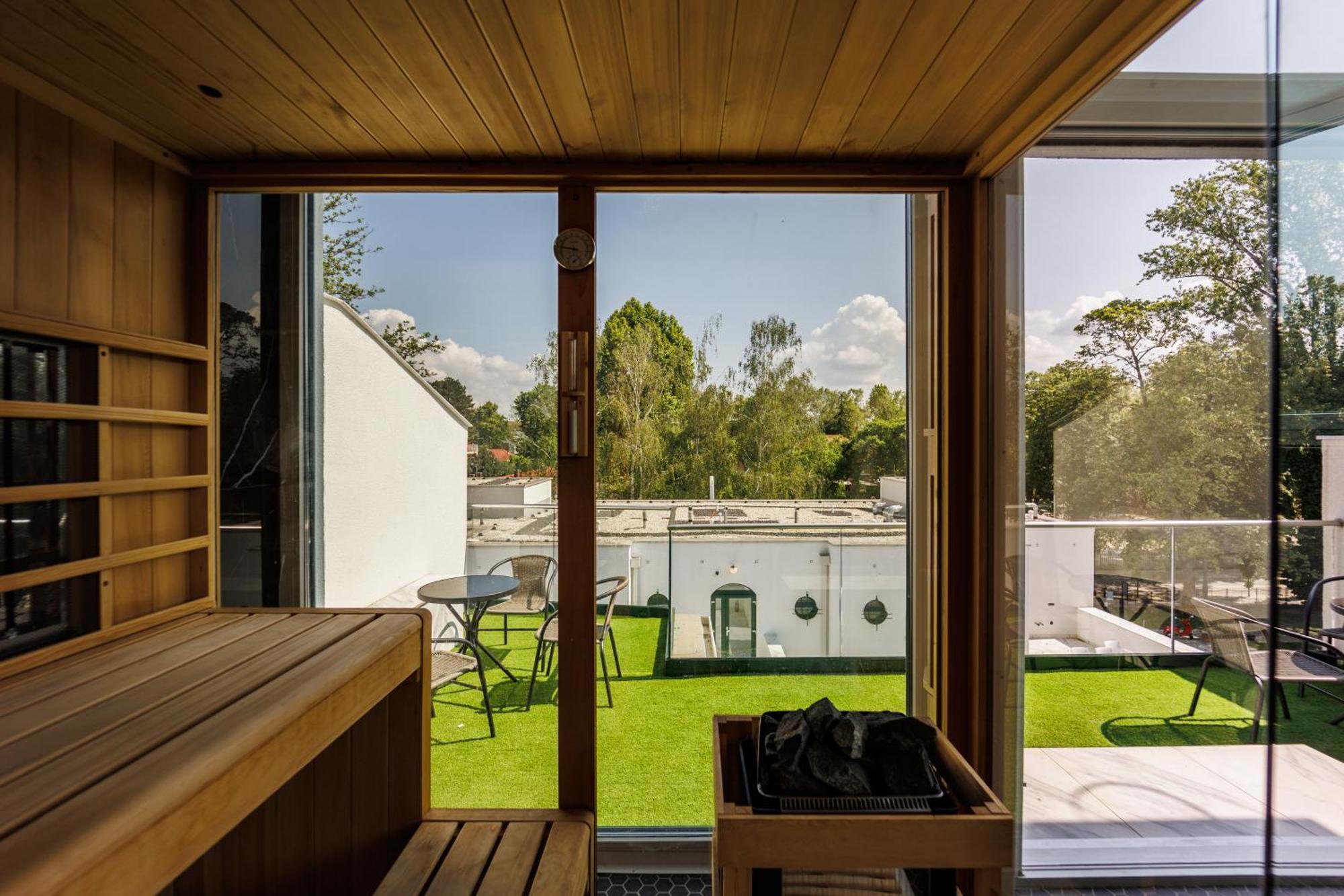 Villa Bauhaus Labi Garden Wellness Apartman Siofok Dış mekan fotoğraf
