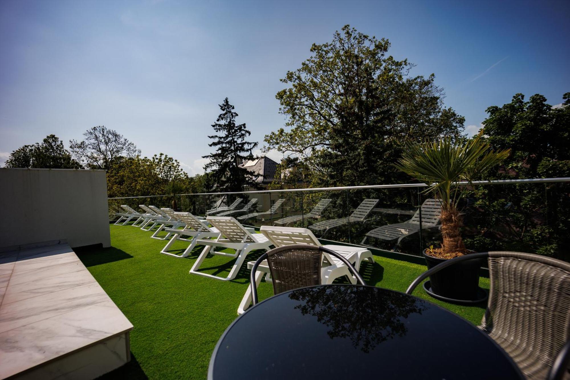 Villa Bauhaus Labi Garden Wellness Apartman Siofok Dış mekan fotoğraf